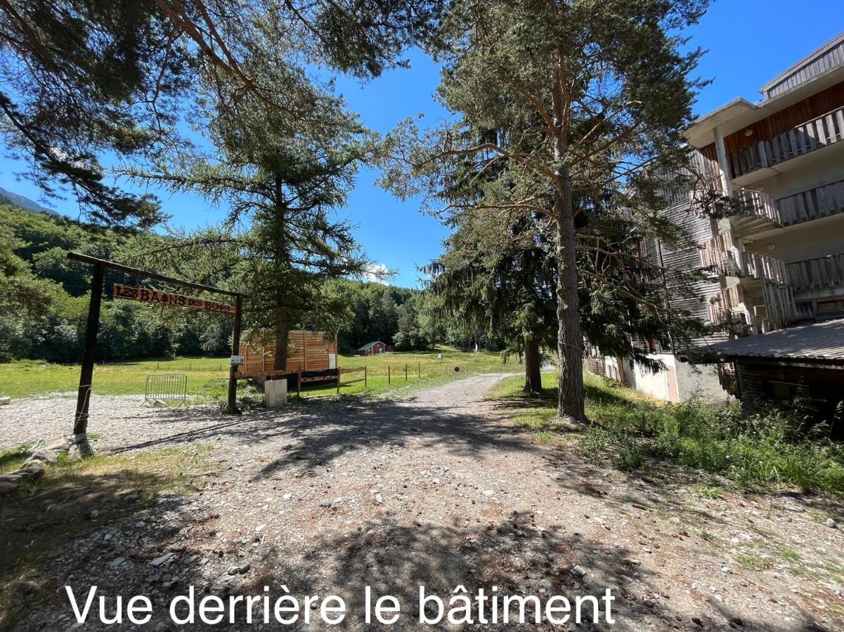 Ferienwohnung La Source Blanche Saint Jean Montclar Exterior foto